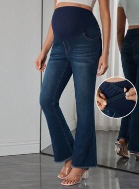 Old Navy Maternity Boot-Cut Jeans Full Panel Size 4 Regular/Standard Dark Wash